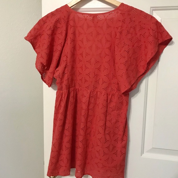 BCBGeneration coral red pink eyelet flutter sleeve blouse - Picture 4 of 5